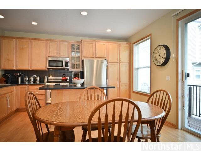 8252 Labont Way Eden Prairie, MN 55344 - Photo 6 of 18 Gallery Image 6
