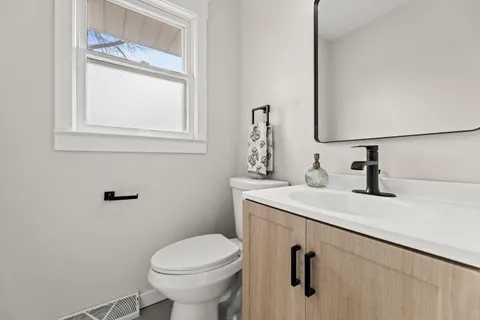 $350,000 | N80W15821 Rainbow Drive, Menomonee Falls, WI 53051