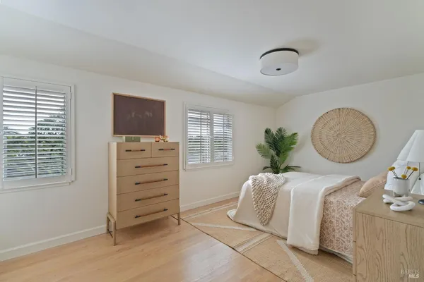 $2,995,000 | 21 Hillside Avenue, Kentfield, CA 94904