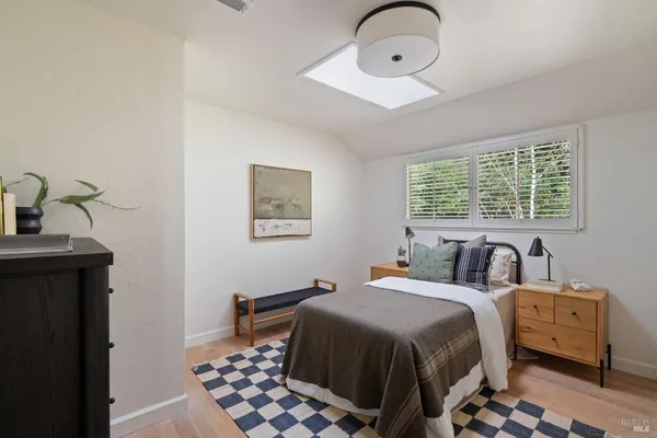 $2,995,000 | 21 Hillside Avenue, Kentfield, CA 94904