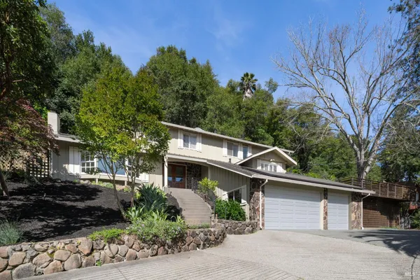 $2,995,000 | 21 Hillside Avenue, Kentfield, CA 94904