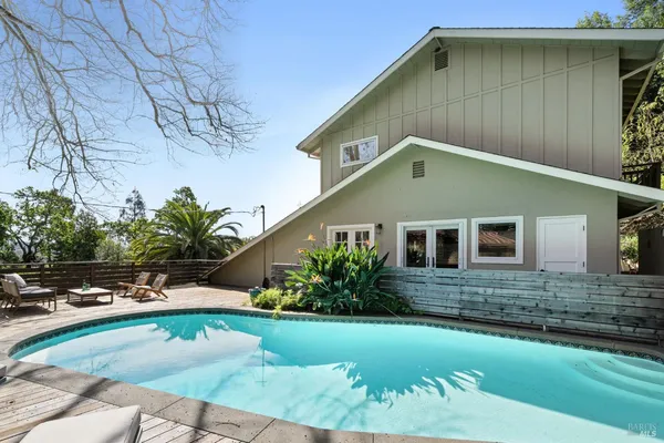 $2,995,000 | 21 Hillside Avenue, Kentfield, CA 94904