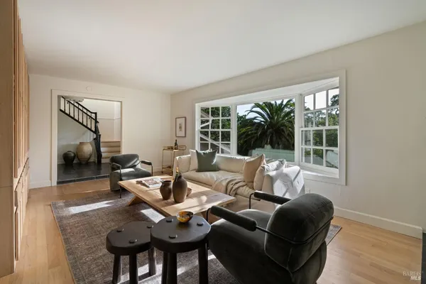 $2,995,000 | 21 Hillside Avenue, Kentfield, CA 94904