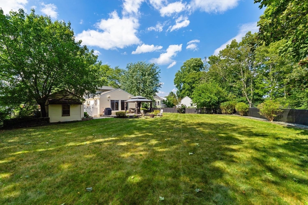33 Griffin Road Peabody, MA 01960 - Photo 16 of 35 Gallery Image 16