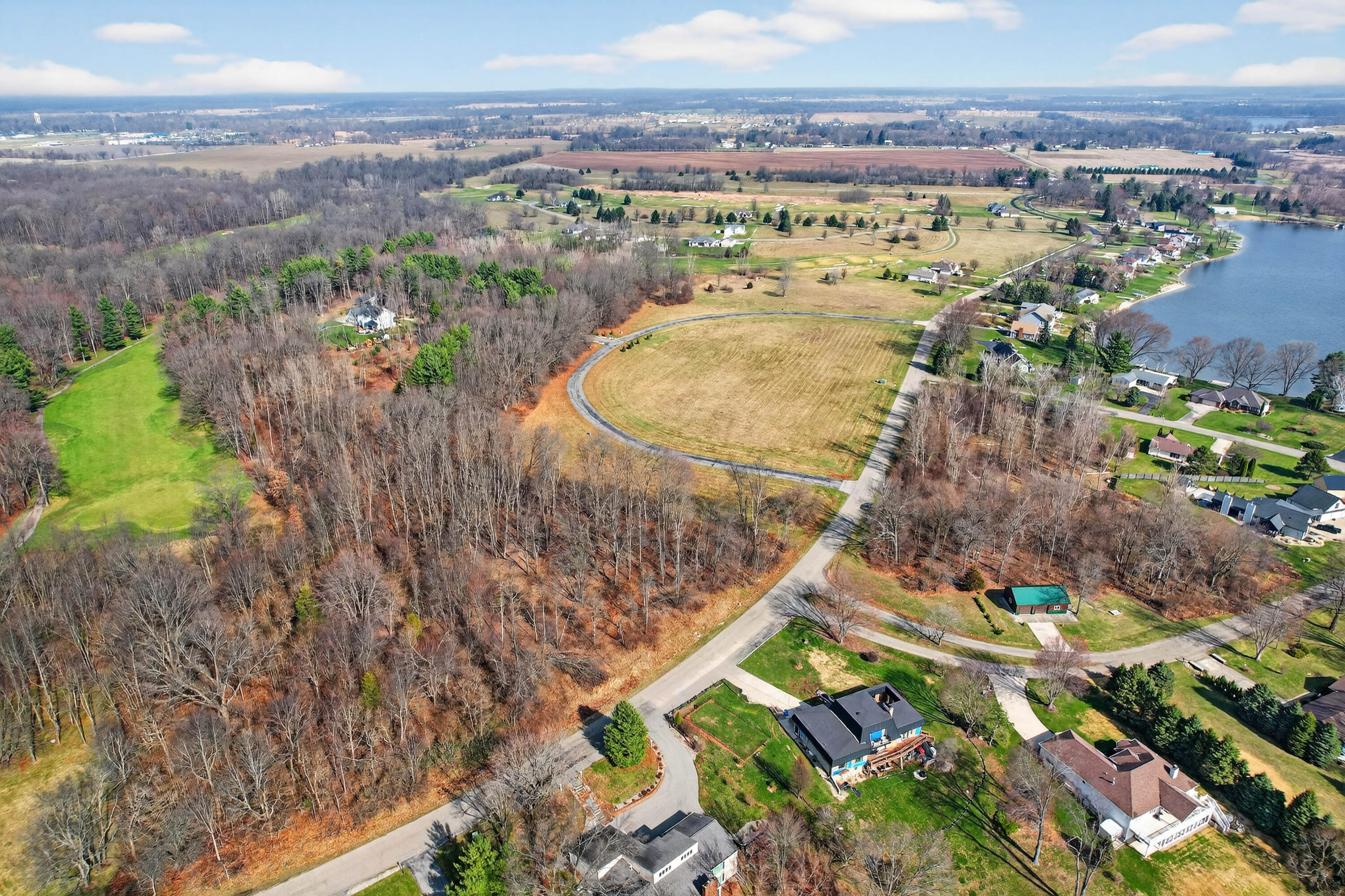 61570 Raintree Boulevard Sturgis, MI 49091 - Photo 11 of 14 09-61570-Raintree-Blvd-WindowStill-12