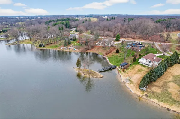 $59,000 | 61570 Raintree Boulevard, Sturgis, MI 49091