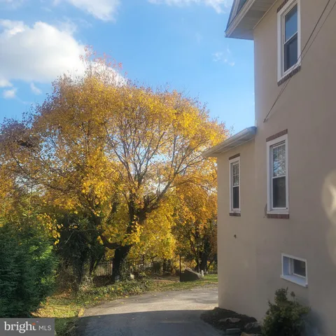 $2,600 | 554 Blackhorse Hill Road, Coatesville, PA 19320