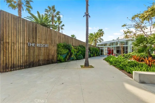 $1,420,000 | 6030 South Seabluff Drive, Unit 505, Playa Vista, CA 90094