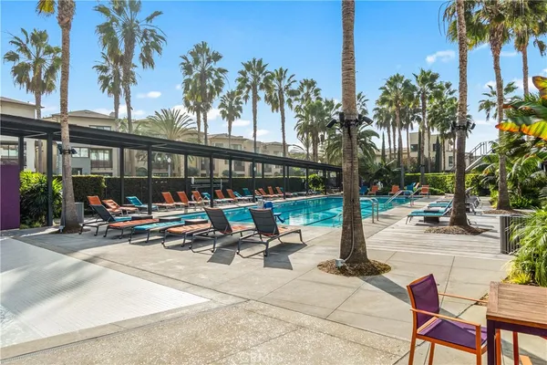 $1,420,000 | 6030 South Seabluff Drive, Unit 505, Playa Vista, CA 90094