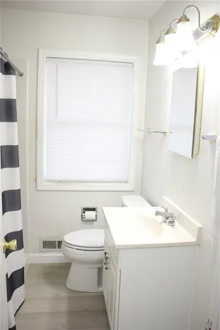 $185,000 | 9405 East 70th Terrace, Raytown, MO 64133