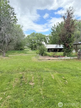 $150,000 | 1485 B Old Highway 97, Malott, WA 98829