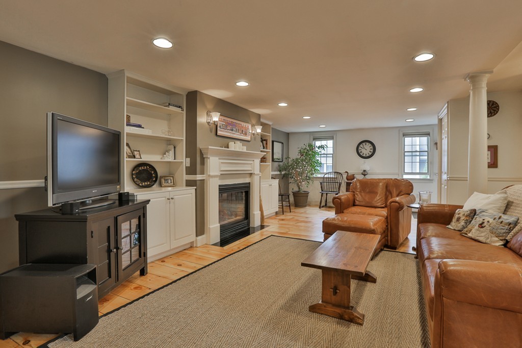 8 High Road, Unit B Newbury, MA 01951 - Photo 4 of 22 Gallery Image 4