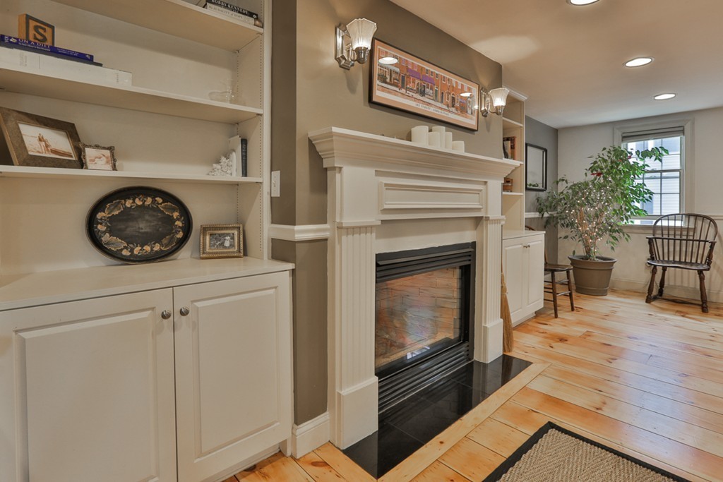 8 High Road, Unit B Newbury, MA 01951 - Photo 5 of 22 Gallery Image 5