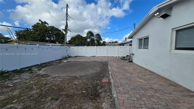 $3,300 | Boulevard Heights, Hollywood, FL 33024