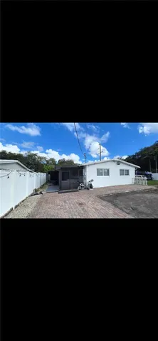 $3,300 | Boulevard Heights, Hollywood, FL 33024