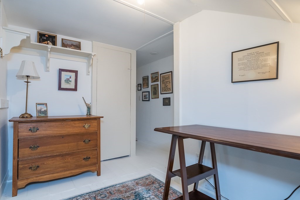 324 Chapin Road Hampden, MA 01036 - Photo 34 of 42 a view of room with painting on the wall