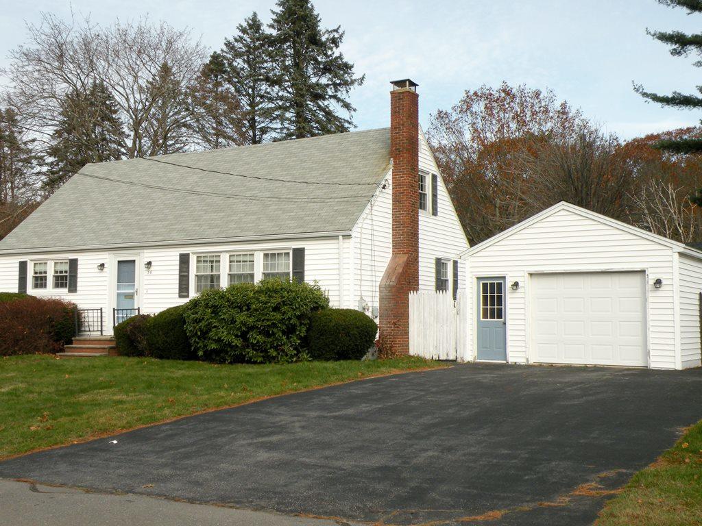 36 Four Winds Road Portland, ME 04102 - Photo 33 of 33 Front Exterior well landscaped lot