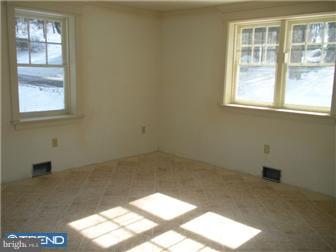 26 Fox Road Fleetwood, PA 19522 - Photo 5 of 8 Gallery Image 5