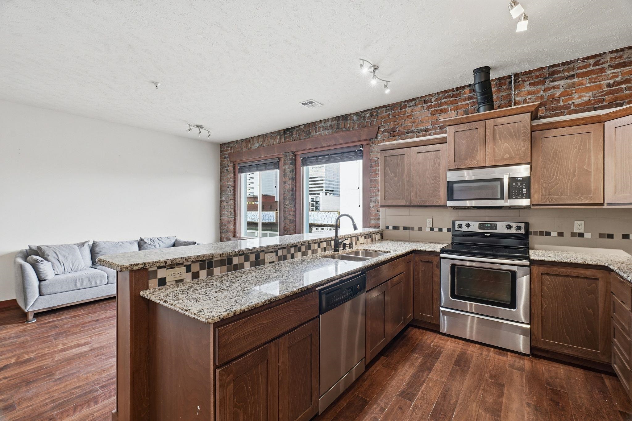 169 South Stevens Street, Unit #303 Spokane, WA 99201 - Photo 14 of 28