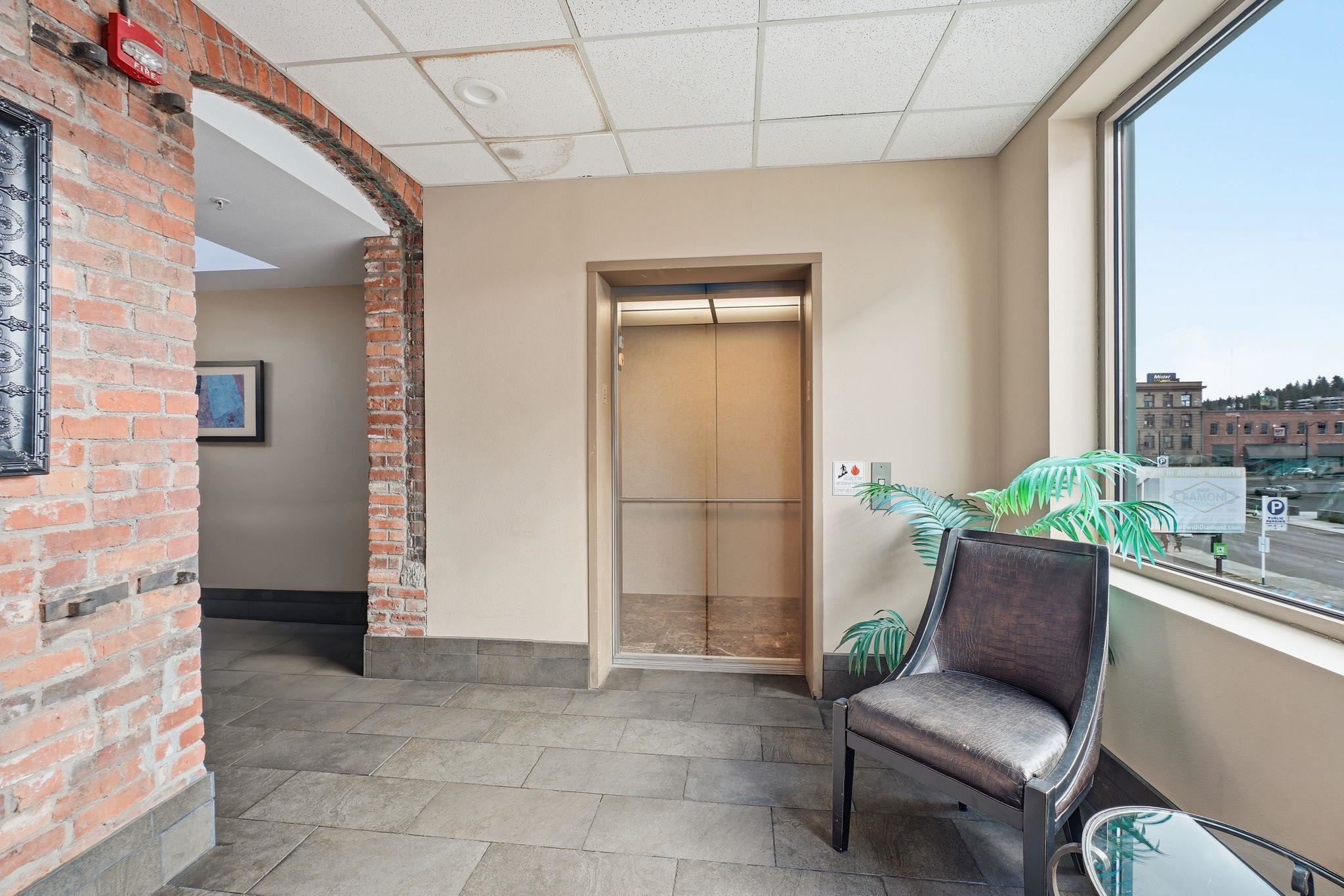 169 South Stevens Street, Unit #303 Spokane, WA 99201 - Photo 6 of 28