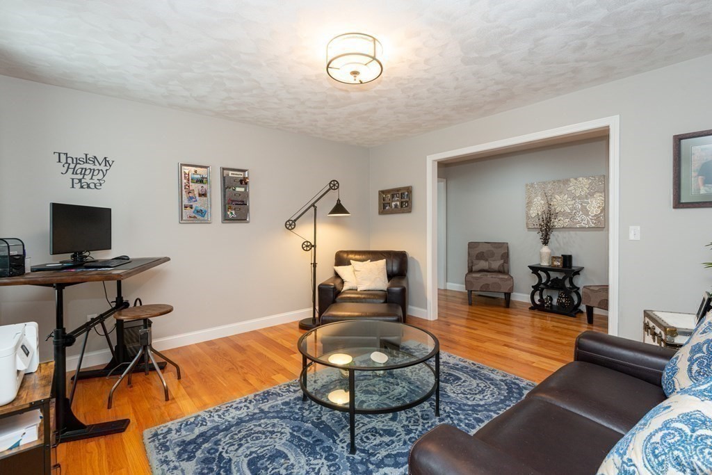 205 Aldrich Road Wilmington, MA 01887 - Photo 18 of 42 Gallery Image 18