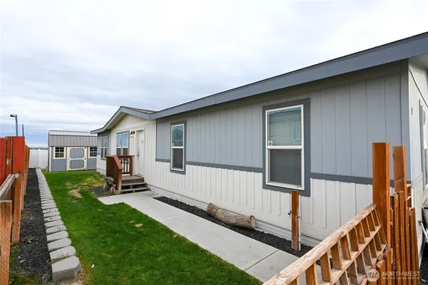$148,000 | 200802 East Game Farm Road, Unit 52, Kennewick, WA 99337