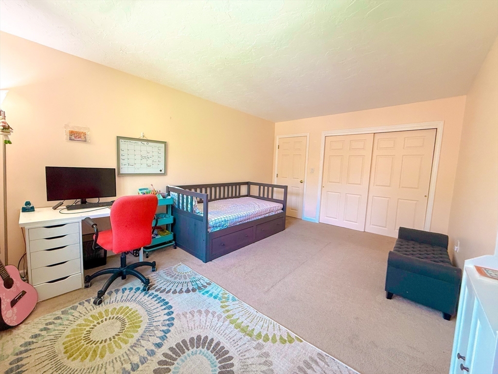 25 Westview Road, Unit 25 Natick, MA 01760 - Photo 12 of 18