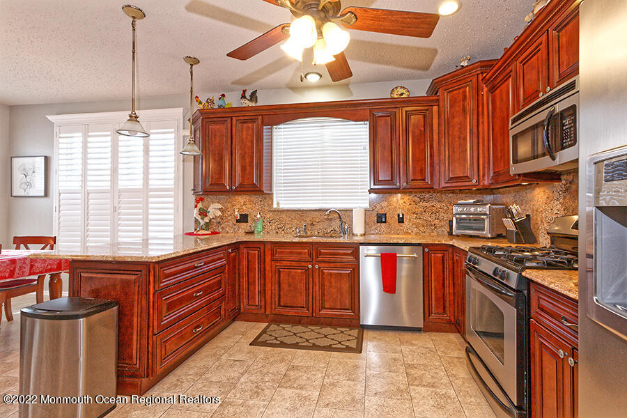57 Sandpiper Road Barnegat, NJ 08005 - Photo 16 of 28 8a