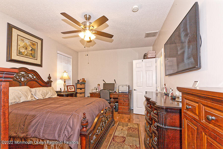 57 Sandpiper Road Barnegat, NJ 08005 - Photo 20 of 28 9c