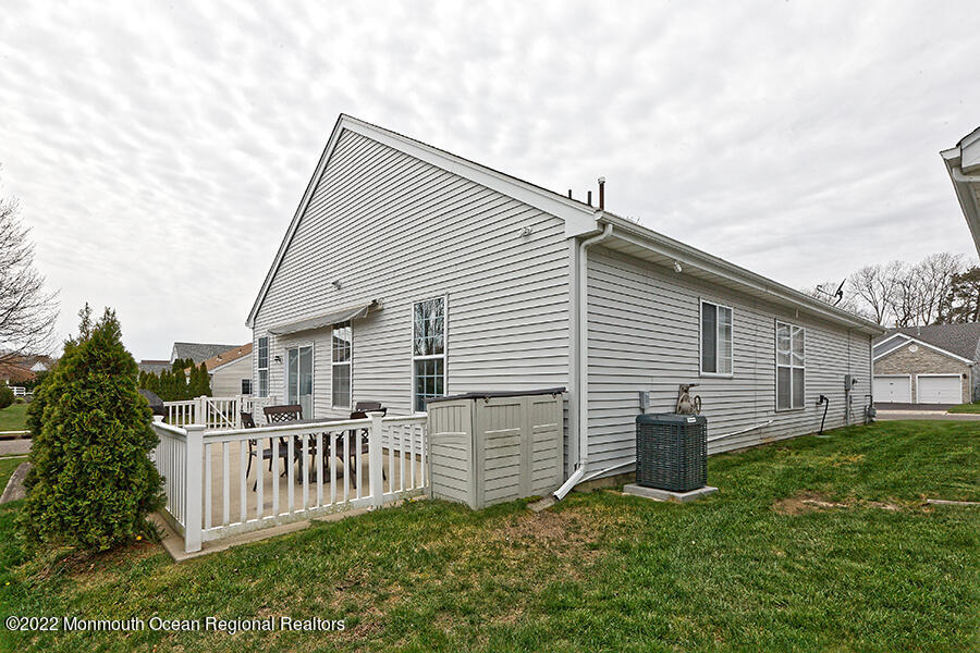 57 Sandpiper Road Barnegat, NJ 08005 - Photo 3 of 28 3