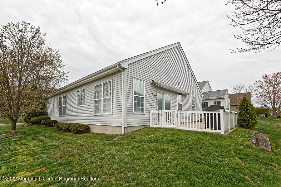 57 Sandpiper Road Barnegat, NJ 08005 - Photo 4 of 28 4