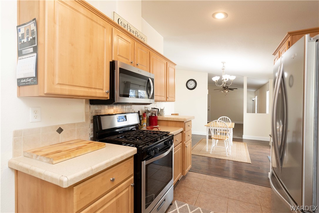 801 South Elfrida Road Golden Valley, AZ 86413 - Photo 8 of 49 Gallery Image 8