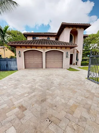 $1,500,000 | 4501 Southwest 10th Street, Miami, FL 33134