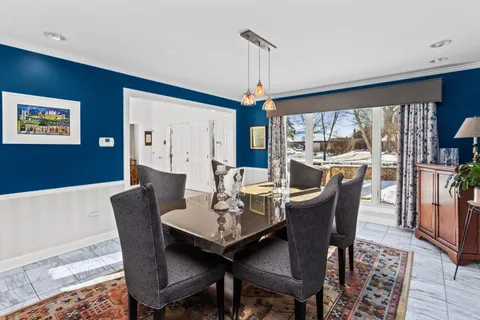 $1,250,000 | 3240 Brookdale Lane, Northbrook, IL 60062