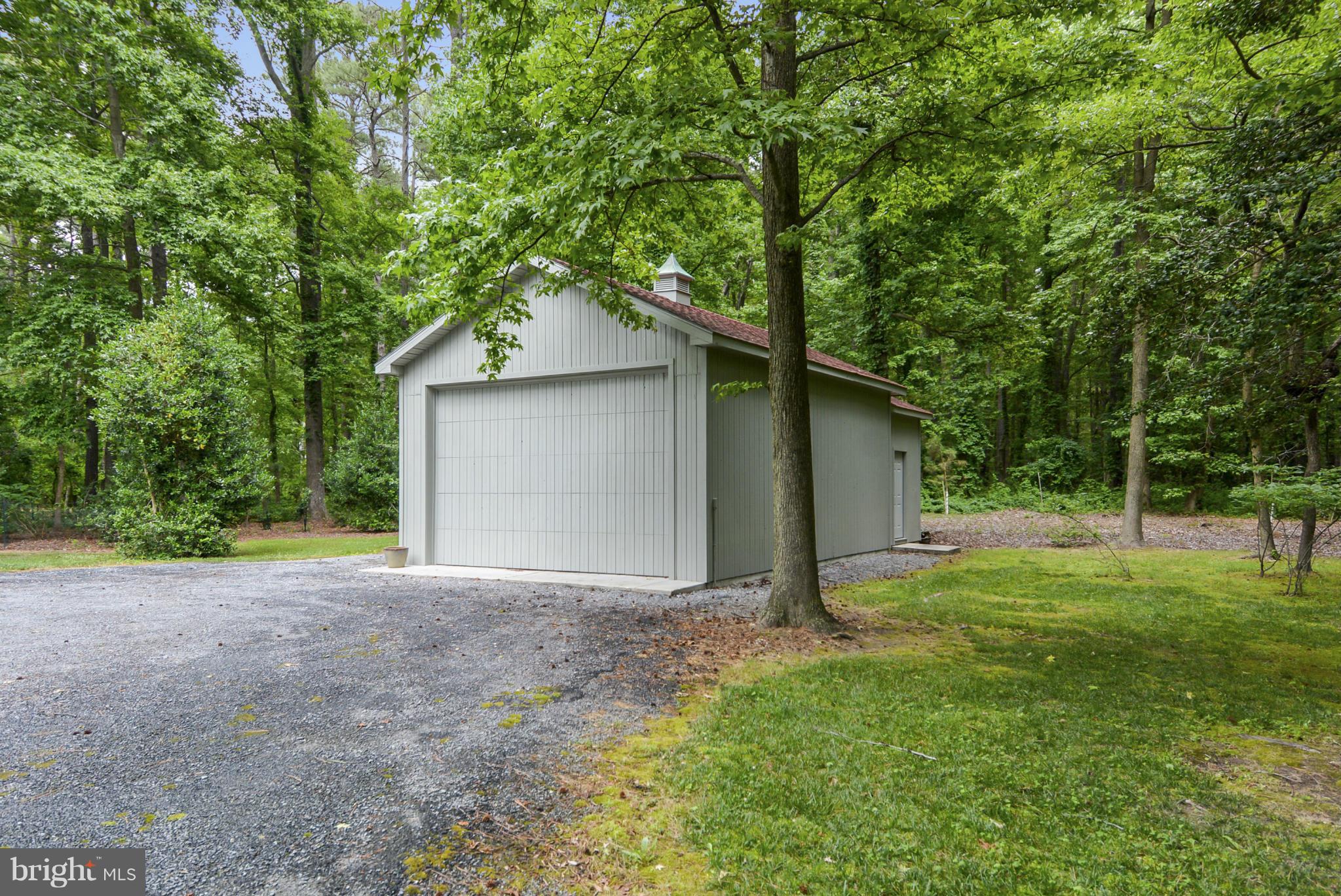 26330 Westerly Road Easton, MD 21601 - Photo 26 of 30 Barn / Outbuilding