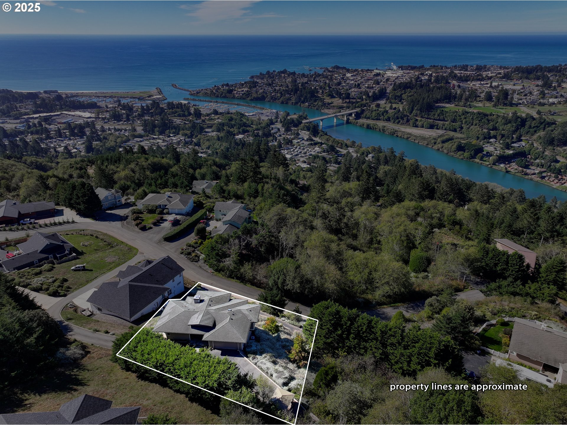 16898 Crown Terrace Brookings, OR 97415 - Photo 41 of 42 an aerial view of multiple house