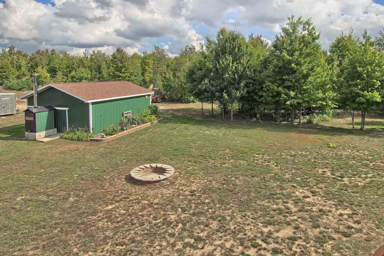 8600 King Road Benzonia, MI 49616 - Photo 38 of 49 1853343-37.JPG
