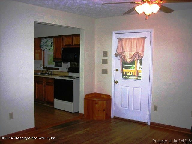 100 Camp Road Toano, VA 23168 - Photo 13 of 41 Gallery Image 13