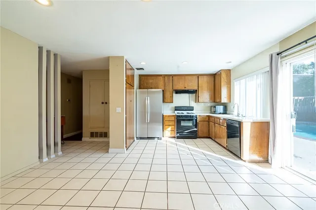 $3,500 | 324 South Palo Cedro Drive, Diamond Bar, CA 91765