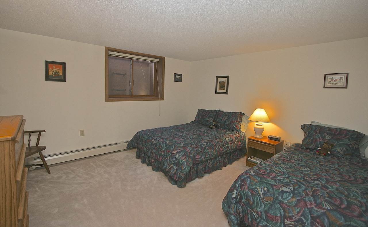 402 Hannah Loop, Unit 102 Carroll, NH 03595 - Photo 22 of 36 Gallery Image 22
