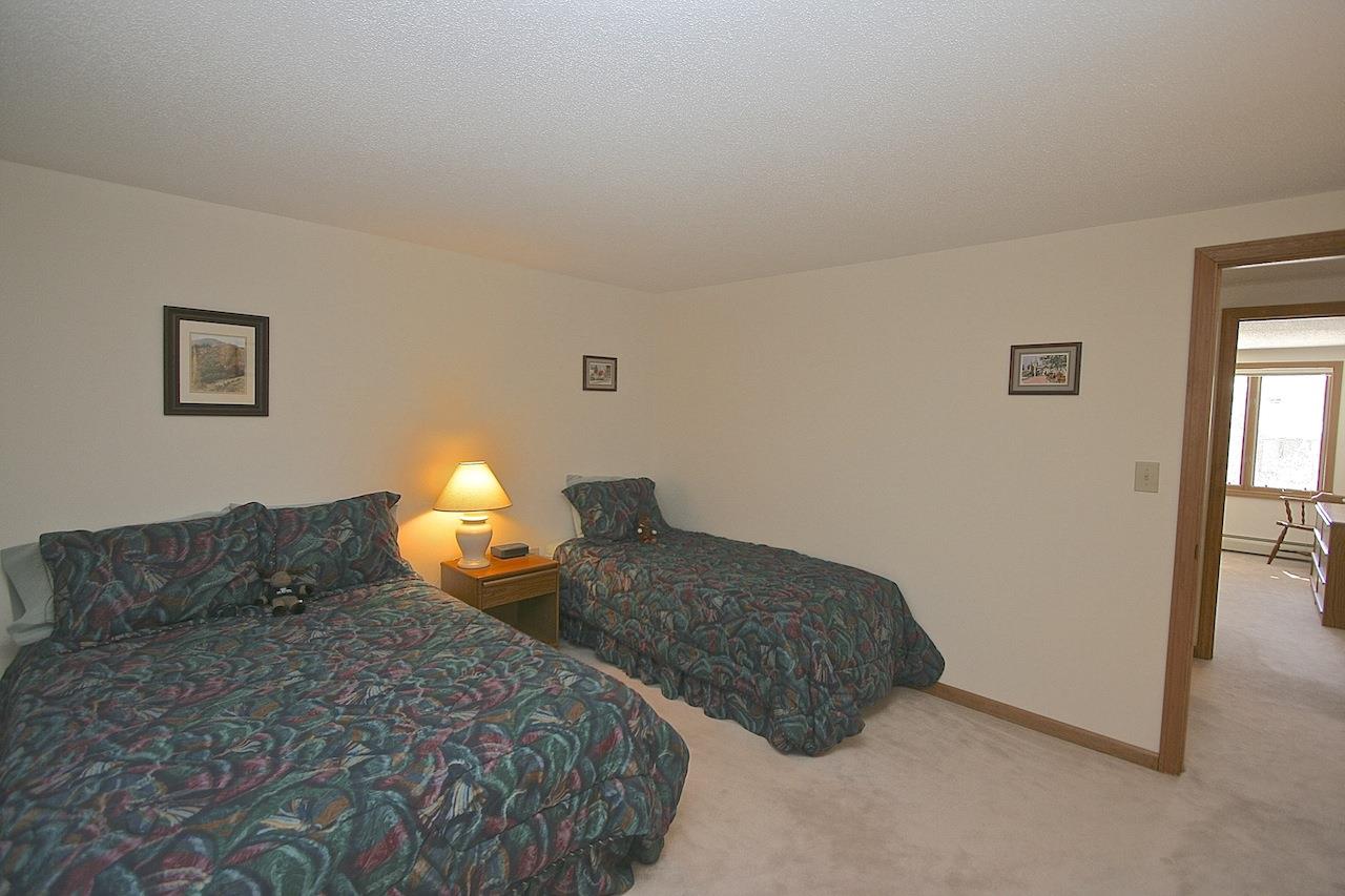 402 Hannah Loop, Unit 102 Carroll, NH 03595 - Photo 23 of 36 Gallery Image 23