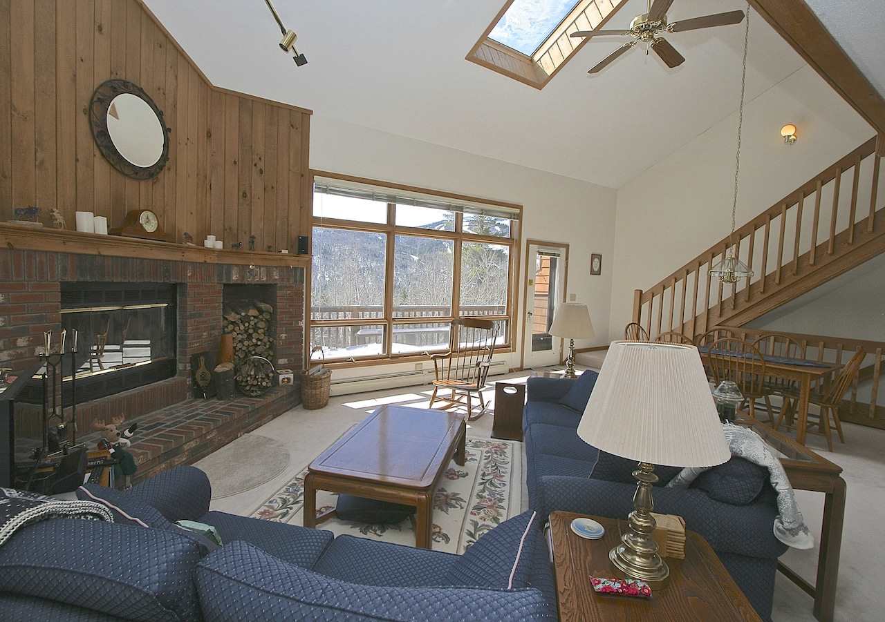 402 Hannah Loop, Unit 102 Carroll, NH 03595 - Photo 6 of 36 Gallery Image 6