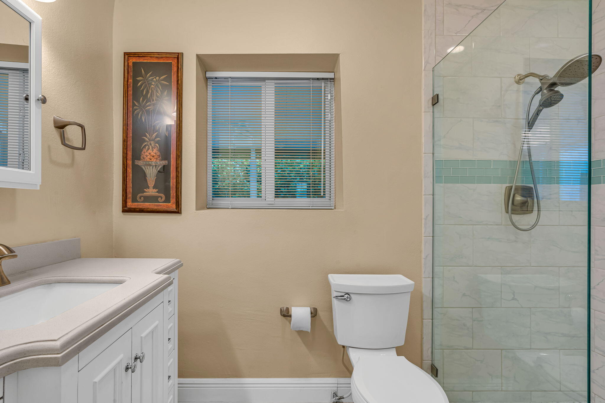 809 La Paloma Road Key Largo, FL 33037 - Photo 16 of 41 15-web-or-mls-809 La Paloma- All Keys Ae