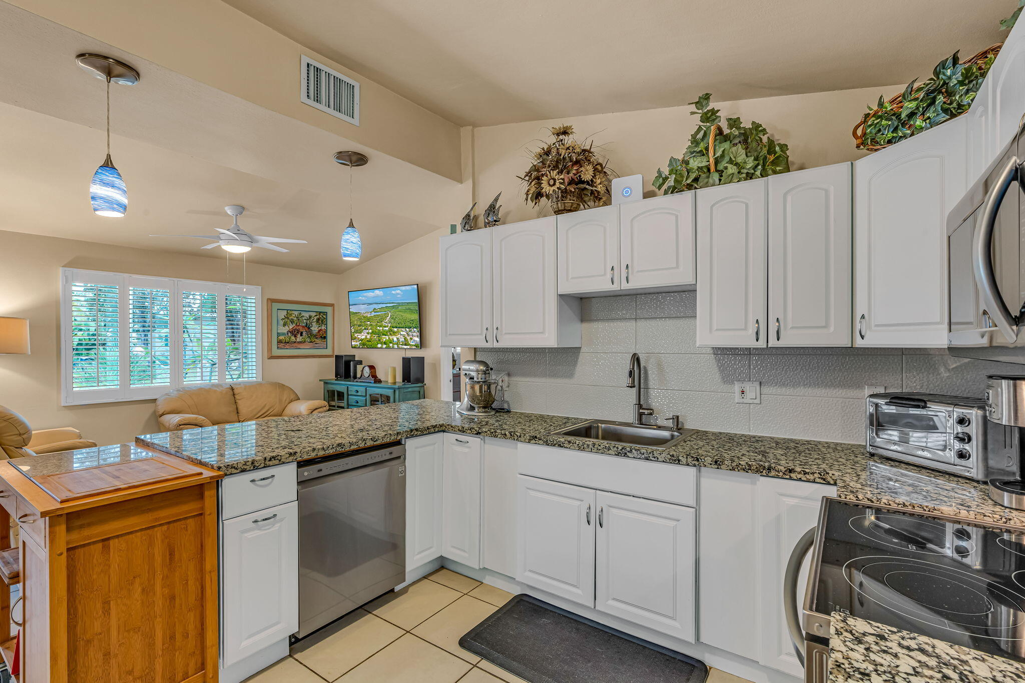 18-web-or-mls-809 La Paloma- All Keys Ae