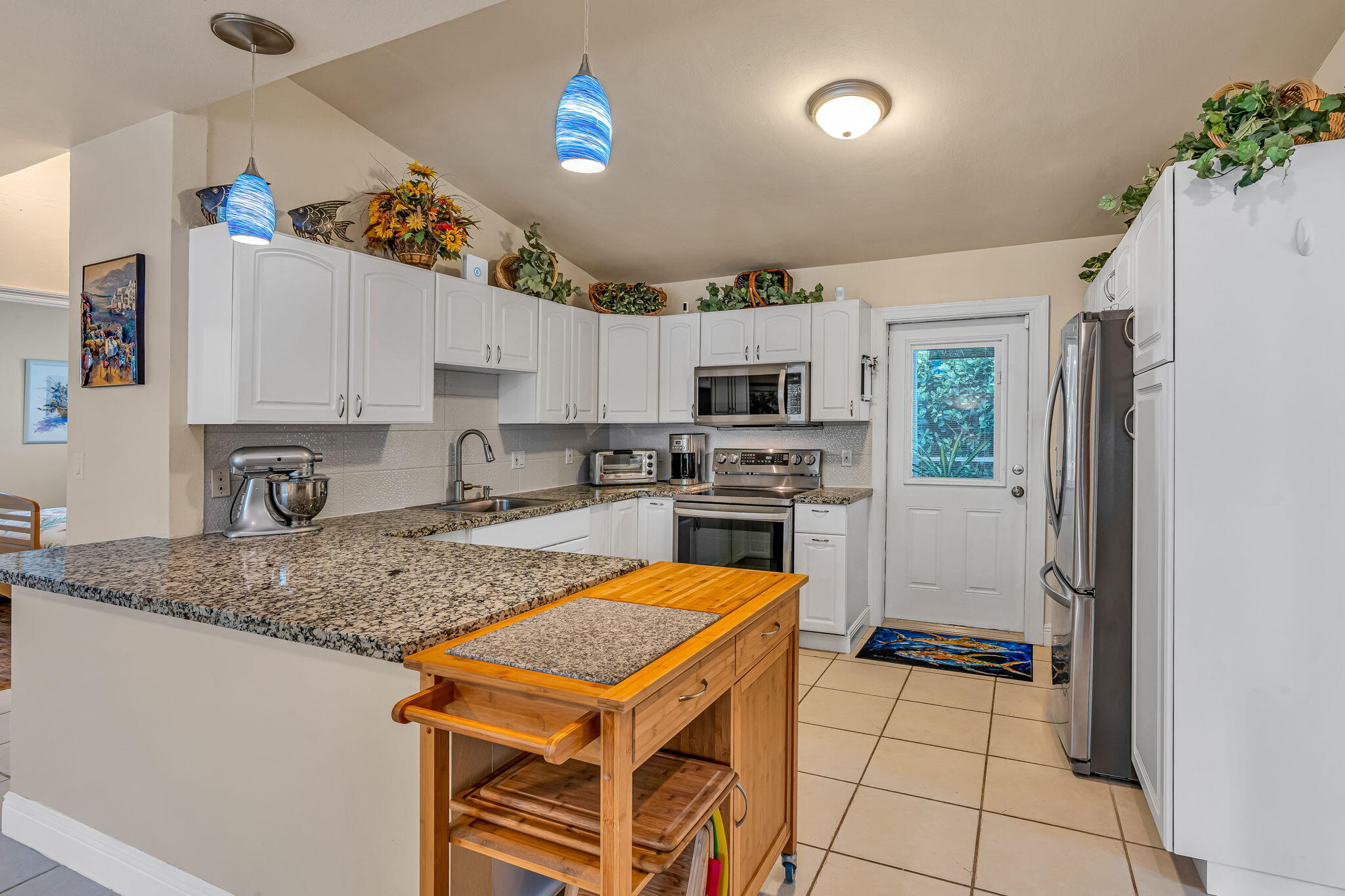 809 La Paloma Road Key Largo, FL 33037 - Photo 8 of 41 7-web-or-mls-809 La Paloma- All Keys Aer