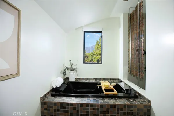 $1,995,000 | 1621 San Gabriel Avenue, Glendale, CA 91208