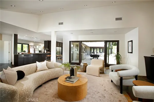 $1,995,000 | 1621 San Gabriel Avenue, Glendale, CA 91208