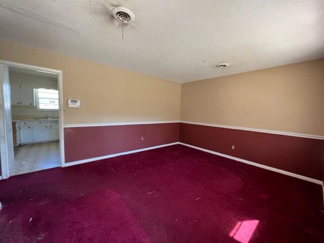 2106 Vandivere Road Augusta, GA 30904 - Photo 6 of 13 IMG_2344