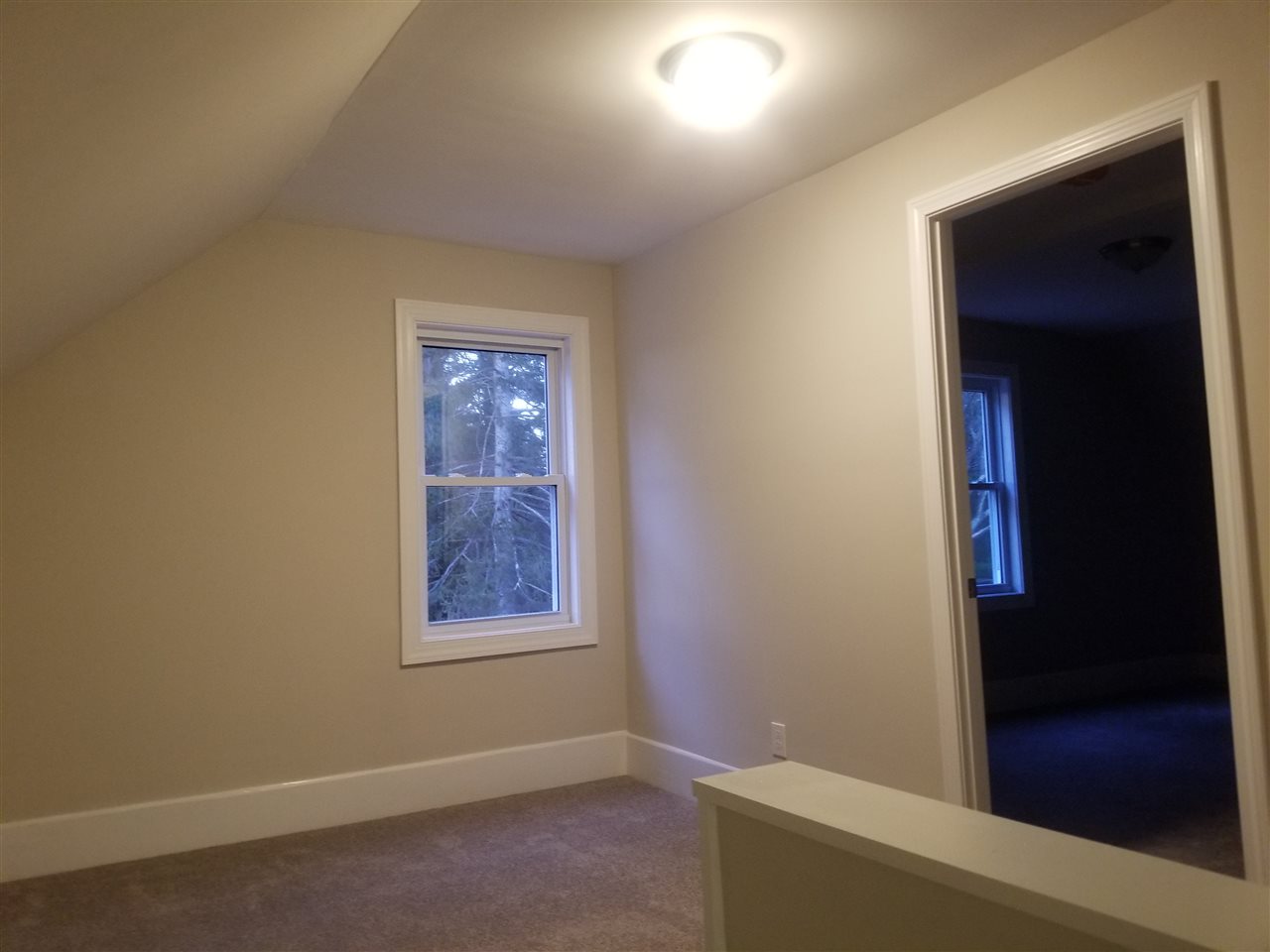 37 Riverside Drive Hudson, NH 03051 - Photo 10 of 28