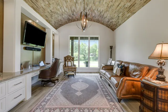 $1,150,000 | 18 Smith Loop North, Cleveland, TX 77327